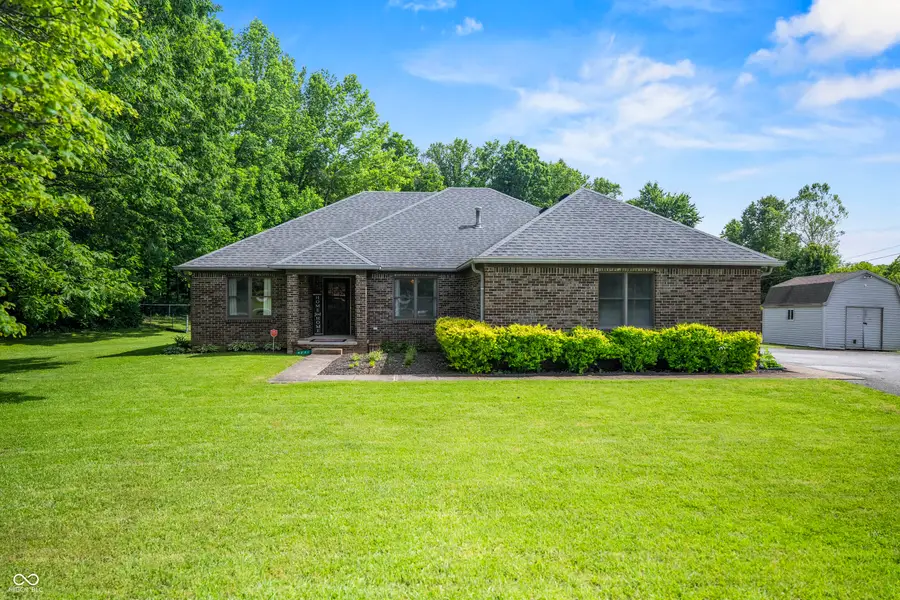 4231 E Lakeview Drive, Martinsville, IN 46151 - #2