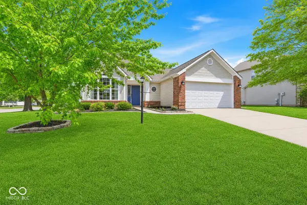 8940 Woodlark Drive, Fishers, IN 46038