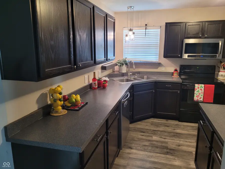 701 Summersby Lane, Brownsburg, IN 46112 - #3