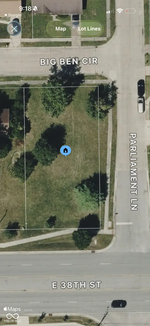 9427 Big Ben Circle, Indianapolis, IN 46235