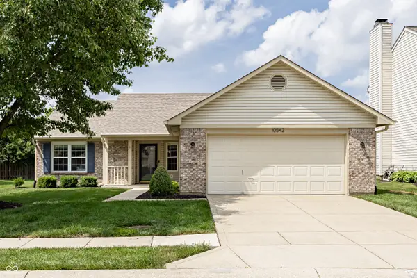 10542 Cedar Drive, Fishers, IN 46037