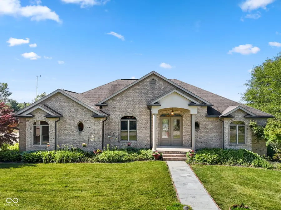 5619 W County Road 200 N, Brownstown, IN 47220 - #2