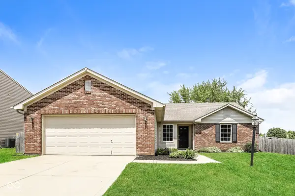 9790 Stonewall Lane, Avon, IN 46123