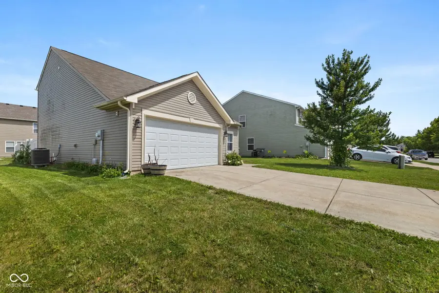 3035 Arrowroot Lane, Indianapolis, IN 46239 - #2