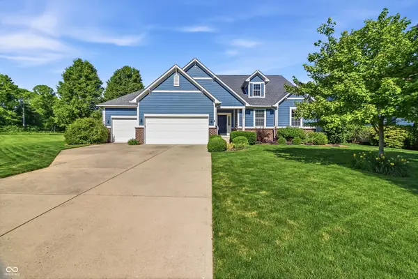 18659 Wychwood Place, Noblesville, IN 46062