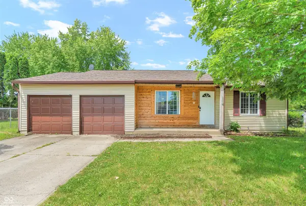 114 Pilgrim Court, Greenwood, IN 46142