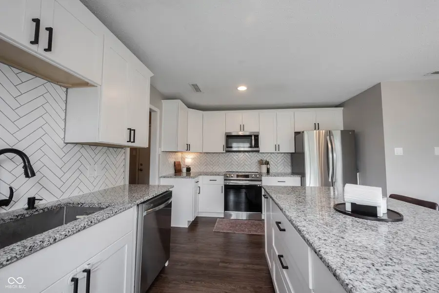8419 S Shady Trail Drive, Pendleton, IN 46064 - #2