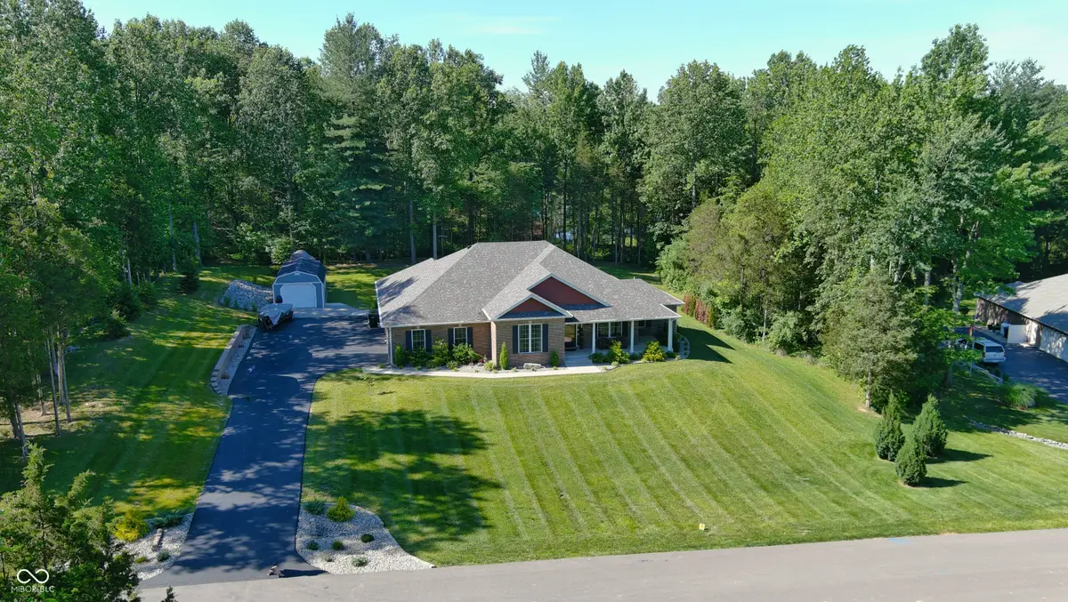 845 S Bay Hill, North Vernon, IN 47265 - #1