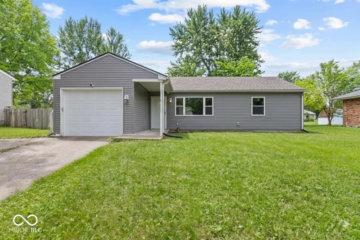 6627 Muirfield Way, Indianapolis, IN 46237 - #1