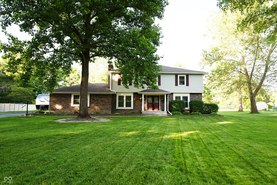 519 Woodland East Drive, Greenfield, IN 46140 - #3