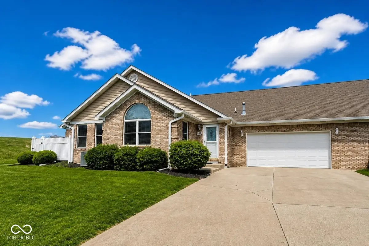 346 Dry Branch Drive, Crawfordsville, IN 47933 - #1