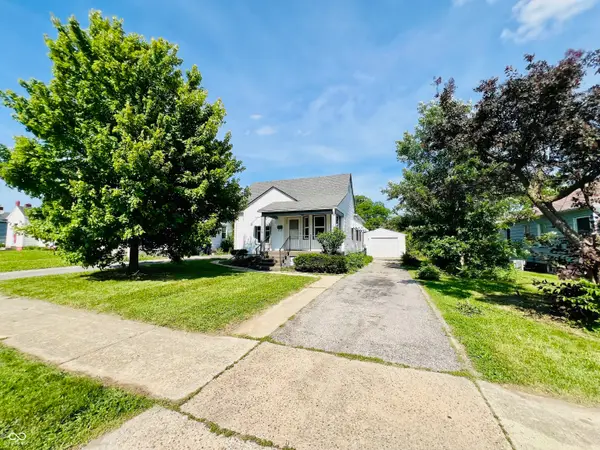 163 N 13th Avenue, Beech Grove, IN 46107