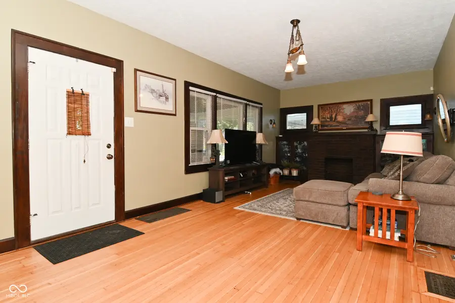 611 Wallace Avenue, Indianapolis, IN 46201 - #2