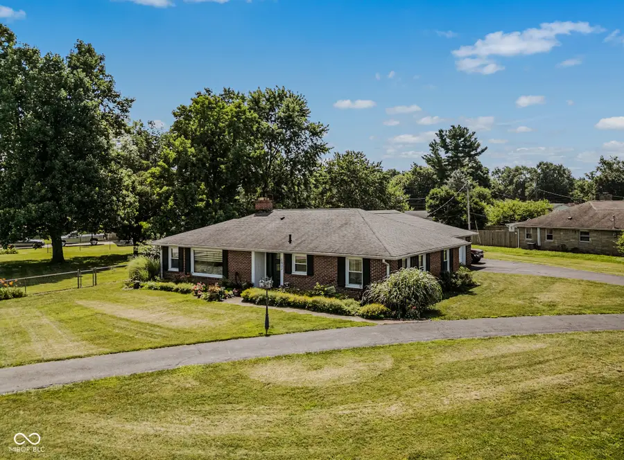 1603 Mccullough Lane, Columbus, IN 47203 - #2