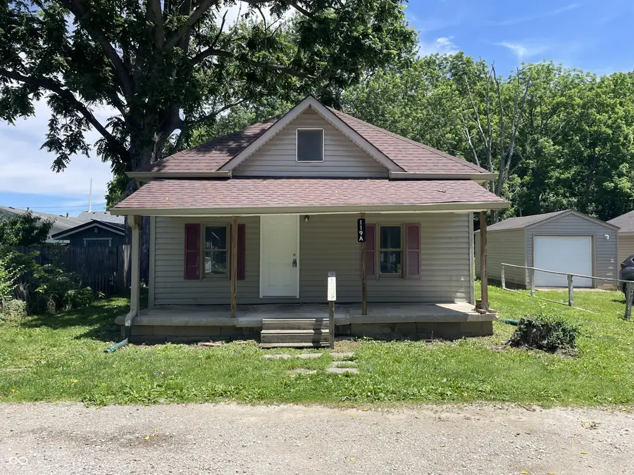 119 N Blue River Drive, Edinburgh, IN 46124 - #2