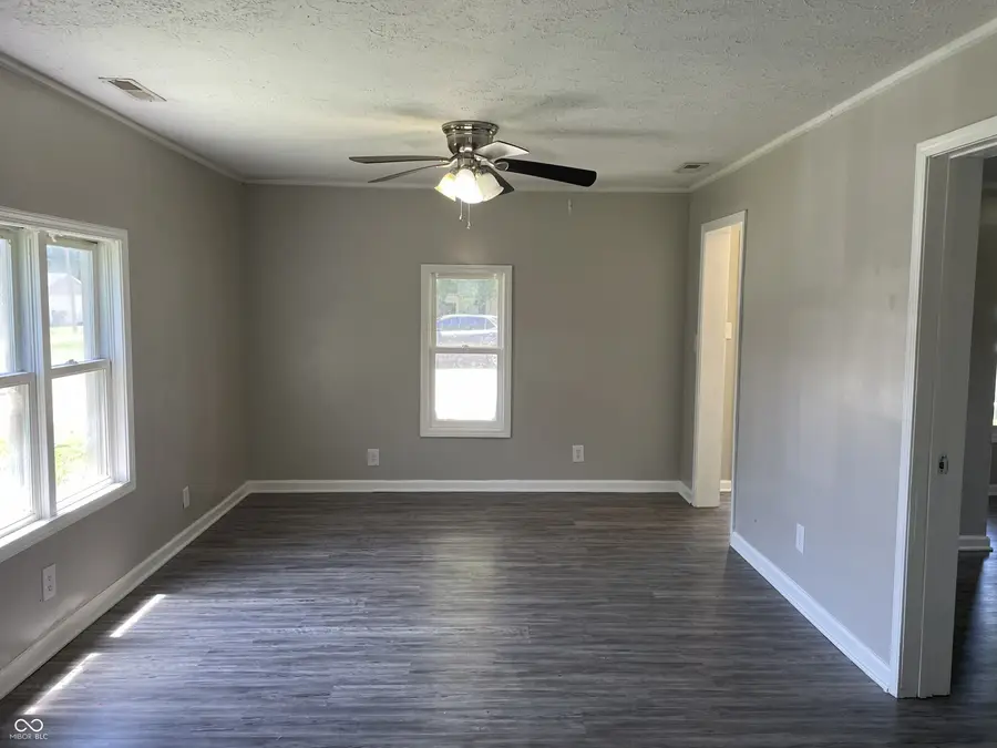 119 N Blue River Drive, Edinburgh, IN 46124 - #3