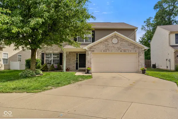 10044 Three Star Court, Avon, IN 46123