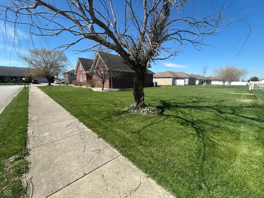 9162 Janelle Drive, Seymour, IN 47274 - #2