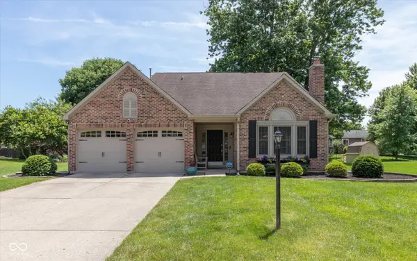 7703 Sunblest Boulevard, Fishers, IN 46038