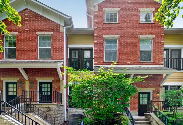 1037 Reserve Way, Indianapolis, IN 46220