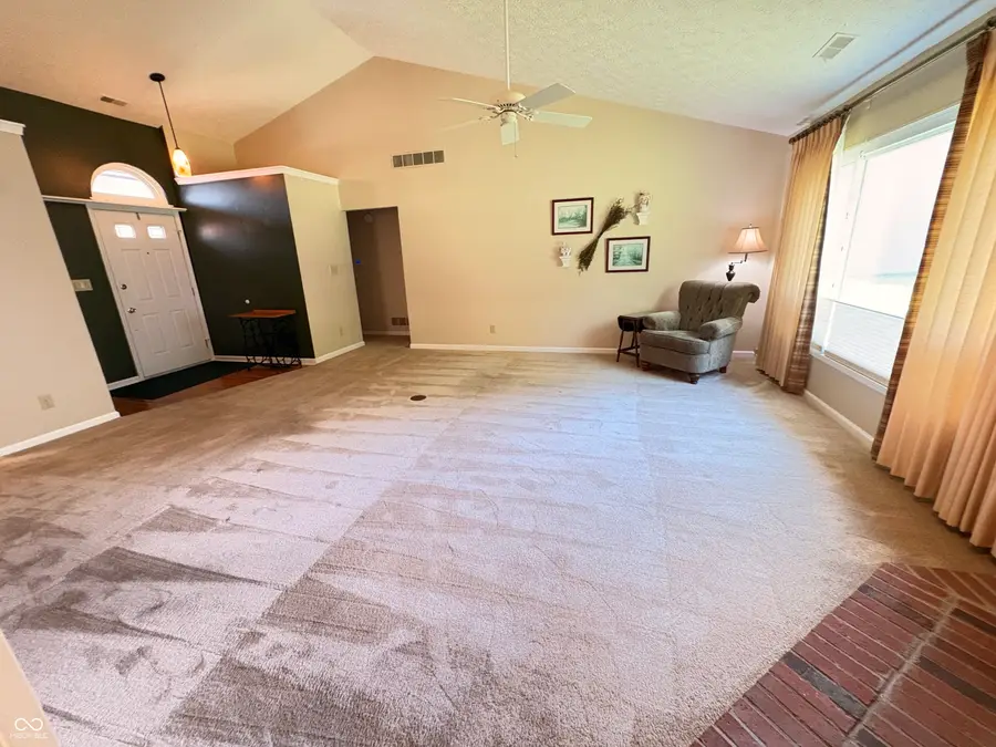 5728 Cross Bridge Court, Plainfield, IN 46168 - #2