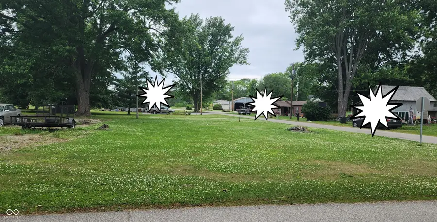 912 N Sterling Avenue, Veedersburg, IN 47987 - #2