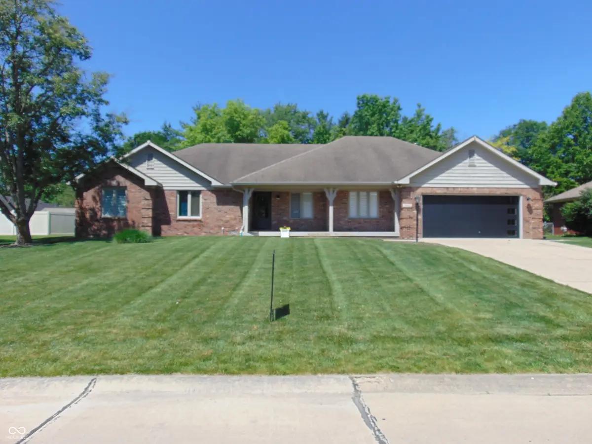 1440 Paris Drive, Franklin, IN 46131 - #1