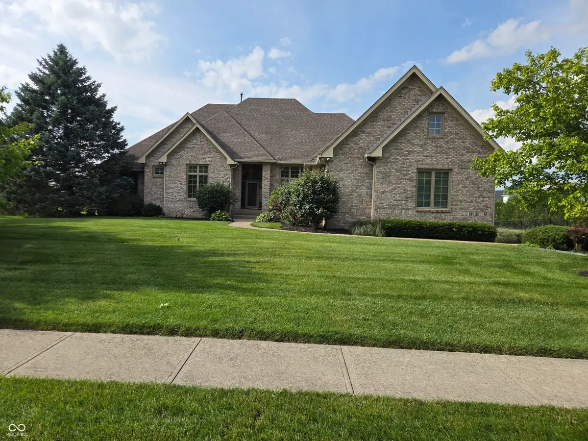 2434 Winfield, Carmel, IN 46032 - #1