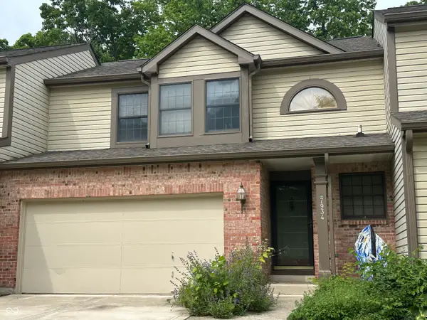 7934 Sunset Bay, Indianapolis, IN 46236