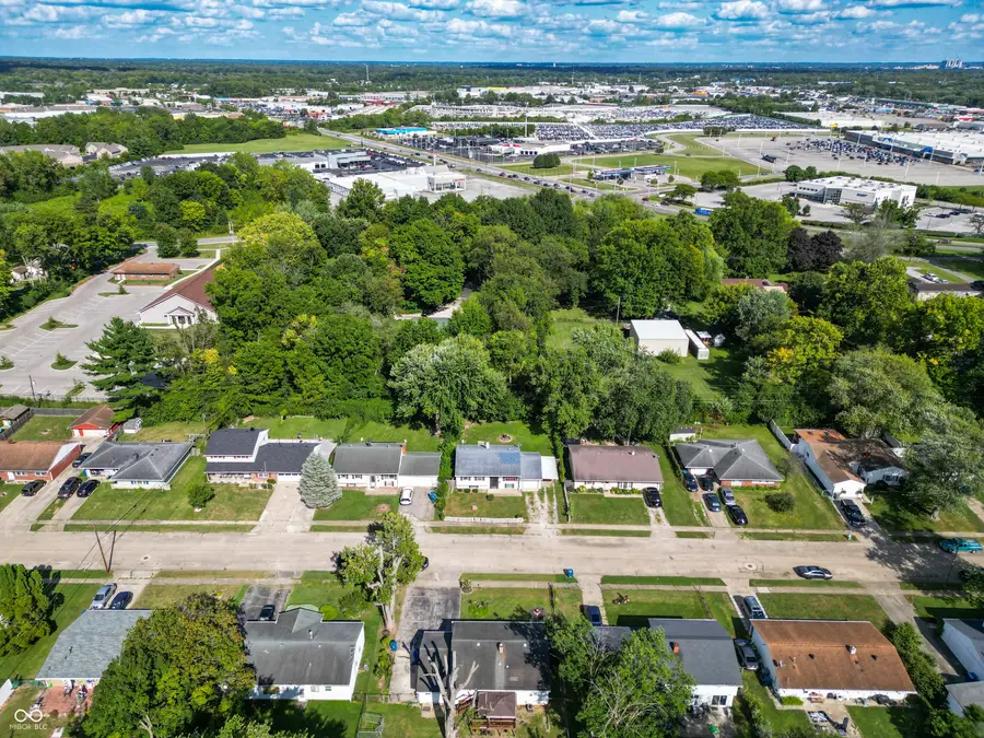 4107 Eisenhower Drive, Indianapolis, IN 46254 - #2