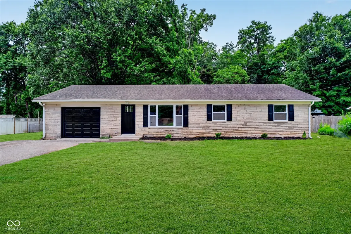 529 Everling Drive, Morgantown, IN 46160 - #1