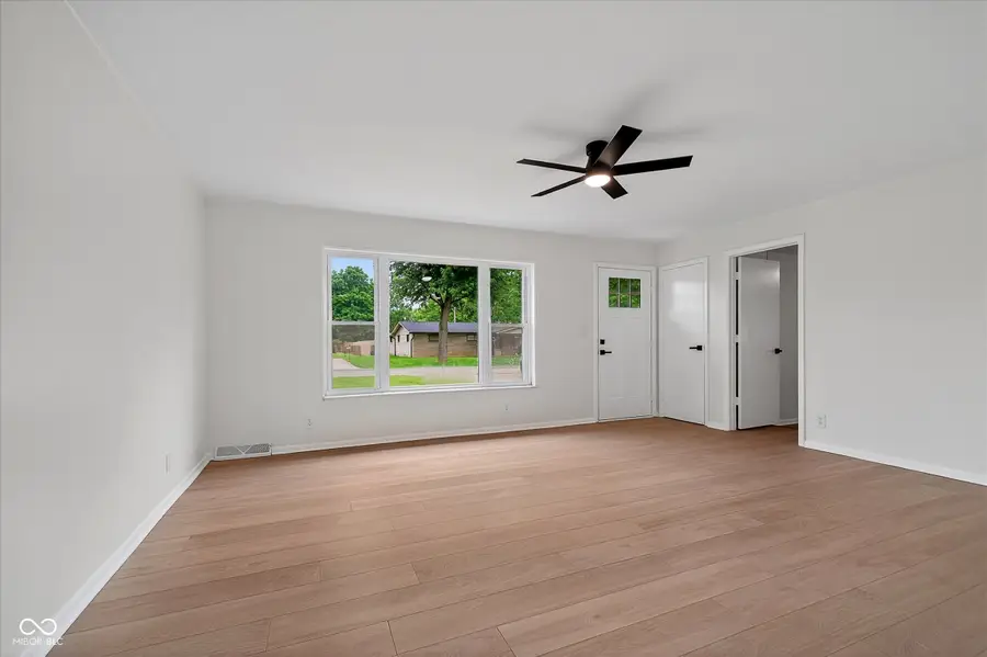 529 Everling Drive, Morgantown, IN 46160 - #2