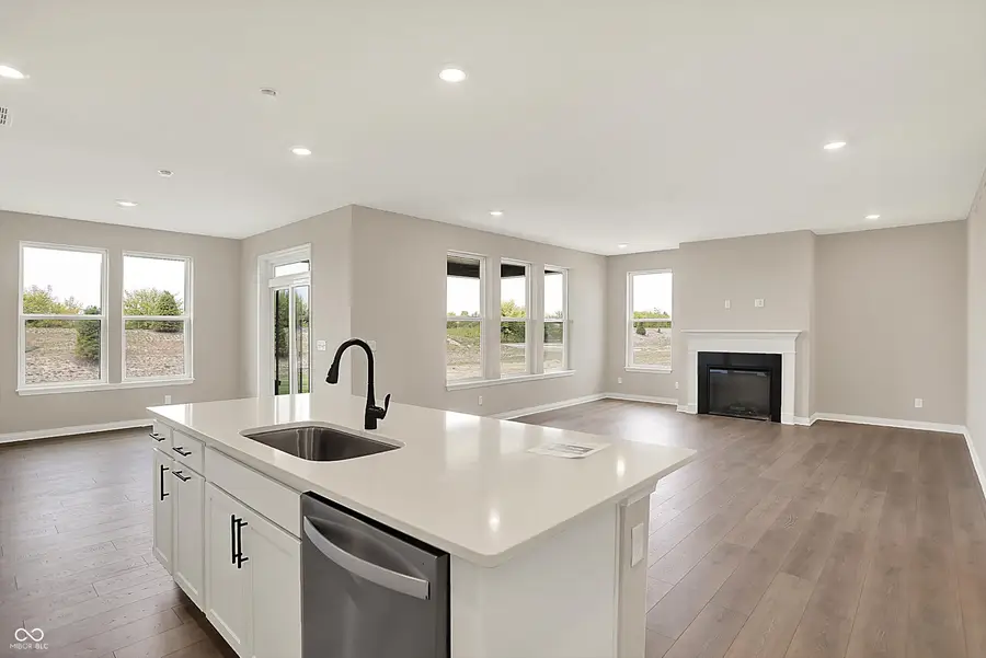 6689 Thresher Pass, McCordsville, IN 46055 - #3