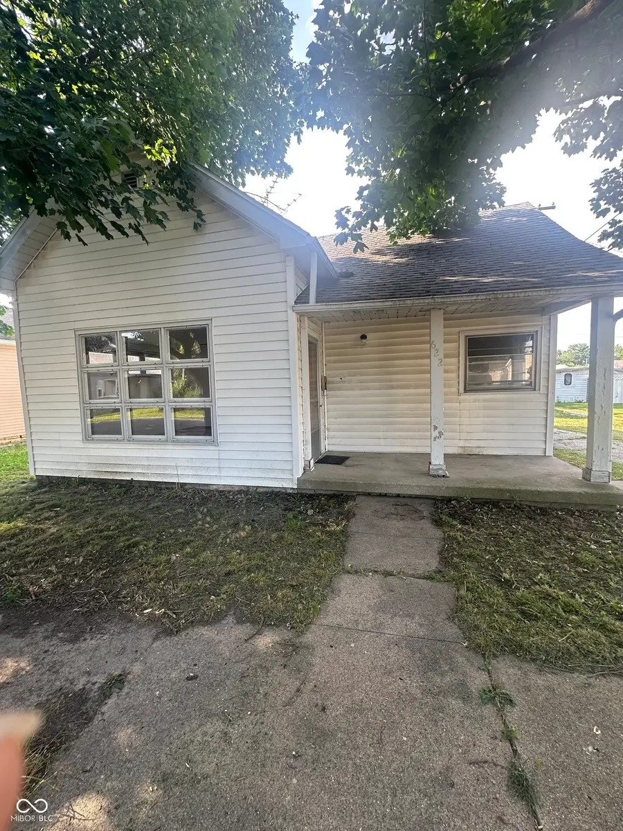 622 W Central Avenue, Greensburg, IN 47240 - #2