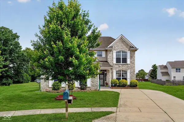 8274 Shute Circle, Avon, IN 46123