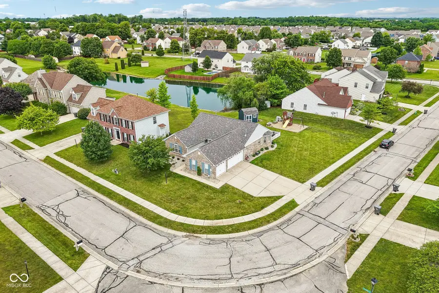 642 Crossfield Drive, Indianapolis, IN 46239 - #2