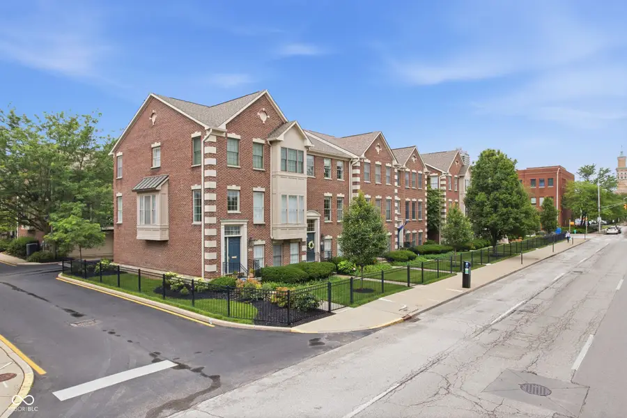 240 N New Jersey Street, Indianapolis, IN 46204 - #3