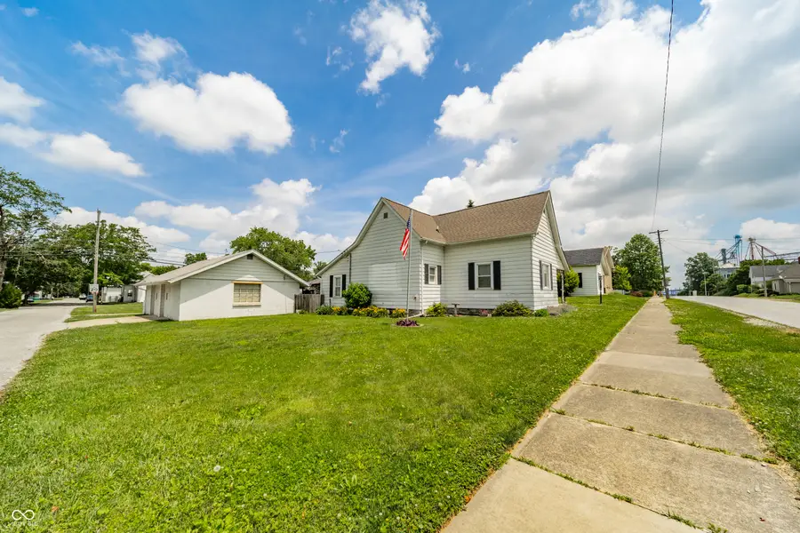 126 W 9th Street, Lapel, IN 46051 - #3