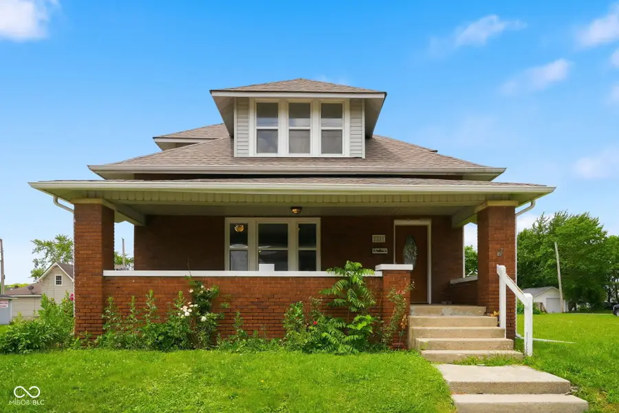 2221 Central Avenue, Anderson, IN 46016 - #2
