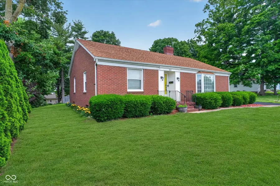 1112 W Wabash Avenue, Crawfordsville, IN 47933 - #2