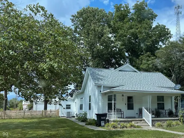 806 E Taylor Street, Ladoga, IN 47954