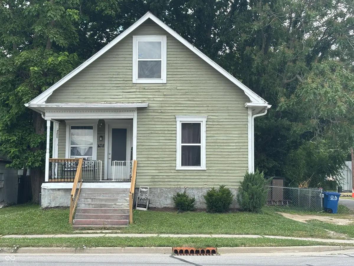 438 Colescott Street, Shelbyville, IN 46176 - #1