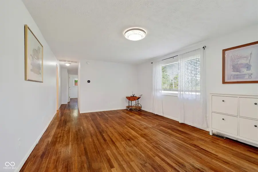 1014 E Broadway Street, Ingalls, IN 46048 - #3