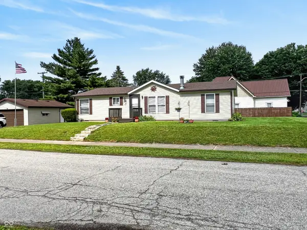 106 N East Street, Carthage, IN 46115