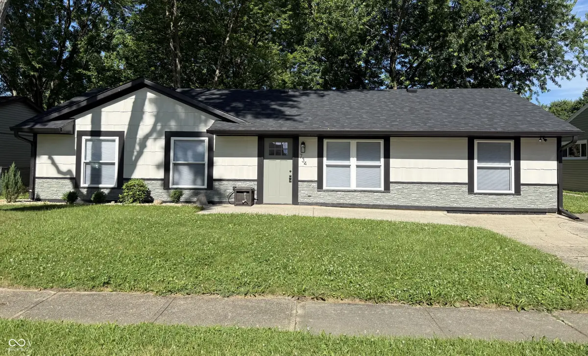 734 Holiday Drive, Fortville, IN 46040 - #1