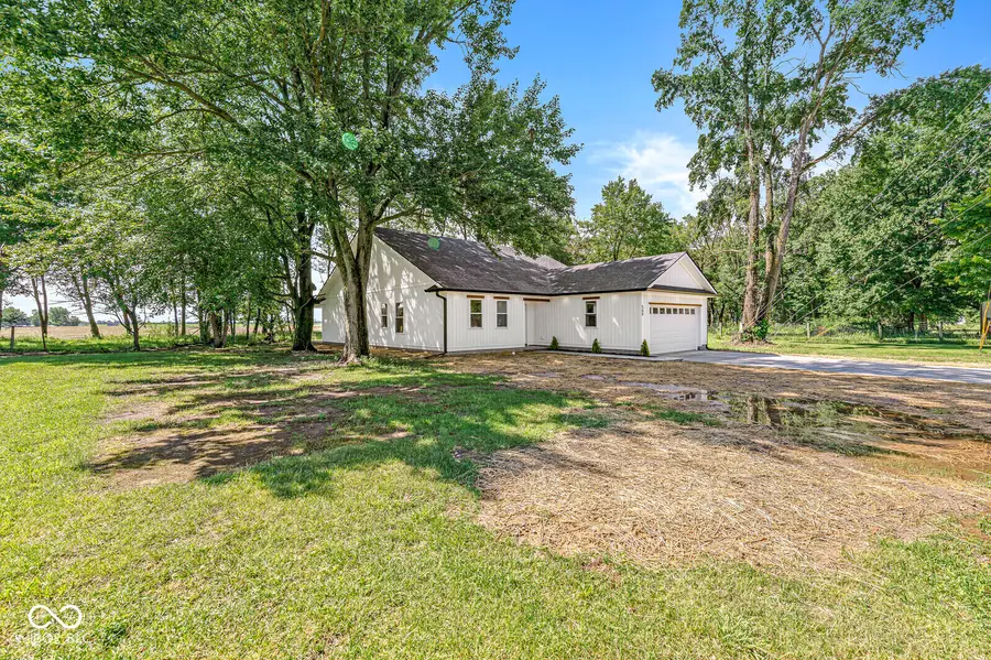 509 W Main Street, Colfax, IN 46035 - #3