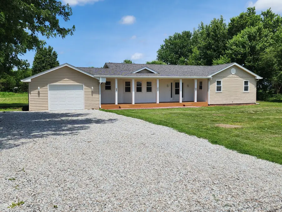 308 South Street, Advance, IN 46102 - #2