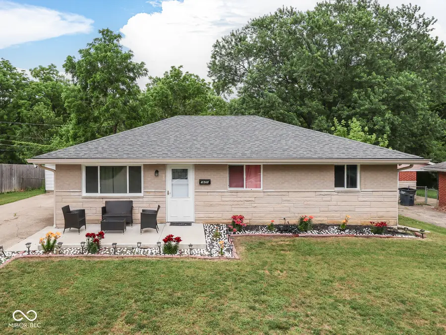521 S 4th Avenue, Beech Grove, IN 46107 - #3