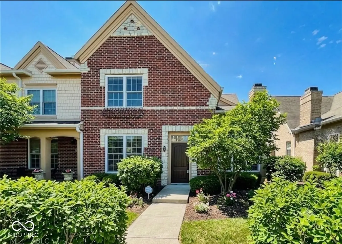 6691 Beekman Place #Townhome A, Zionsville, IN 46077 - #1