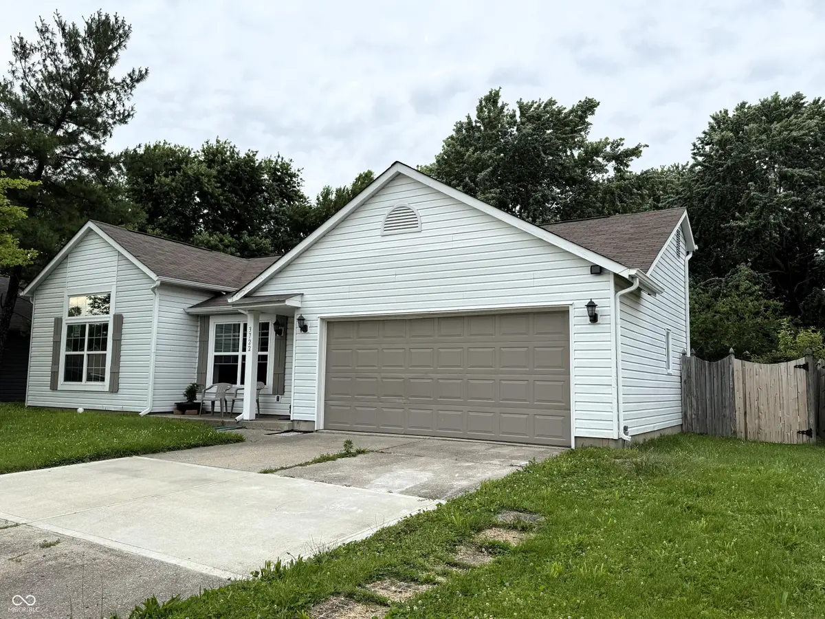 3722 W 41st Terrace, Indianapolis, IN 46228 - #1